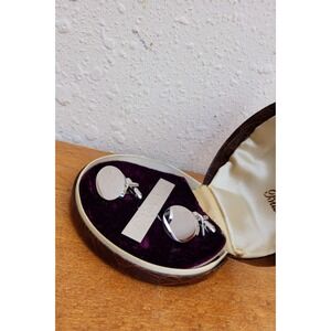 Vintage Jewelry Styled By Bliss Gold Tone Mens Cuff Links Tie Clip Set with Case